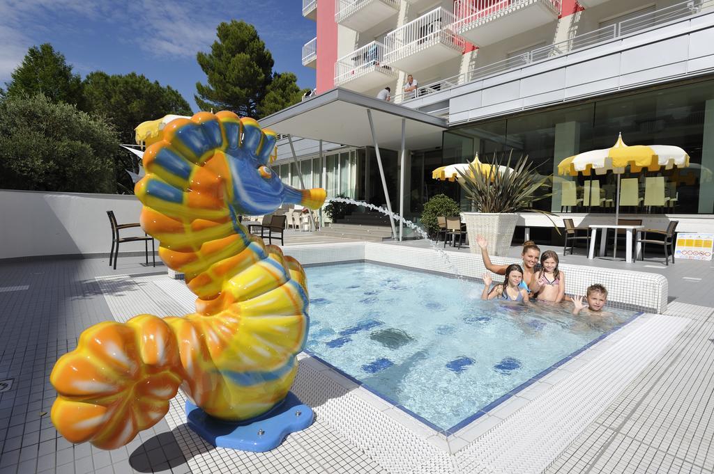Hotel Eden Bibione Exterior foto