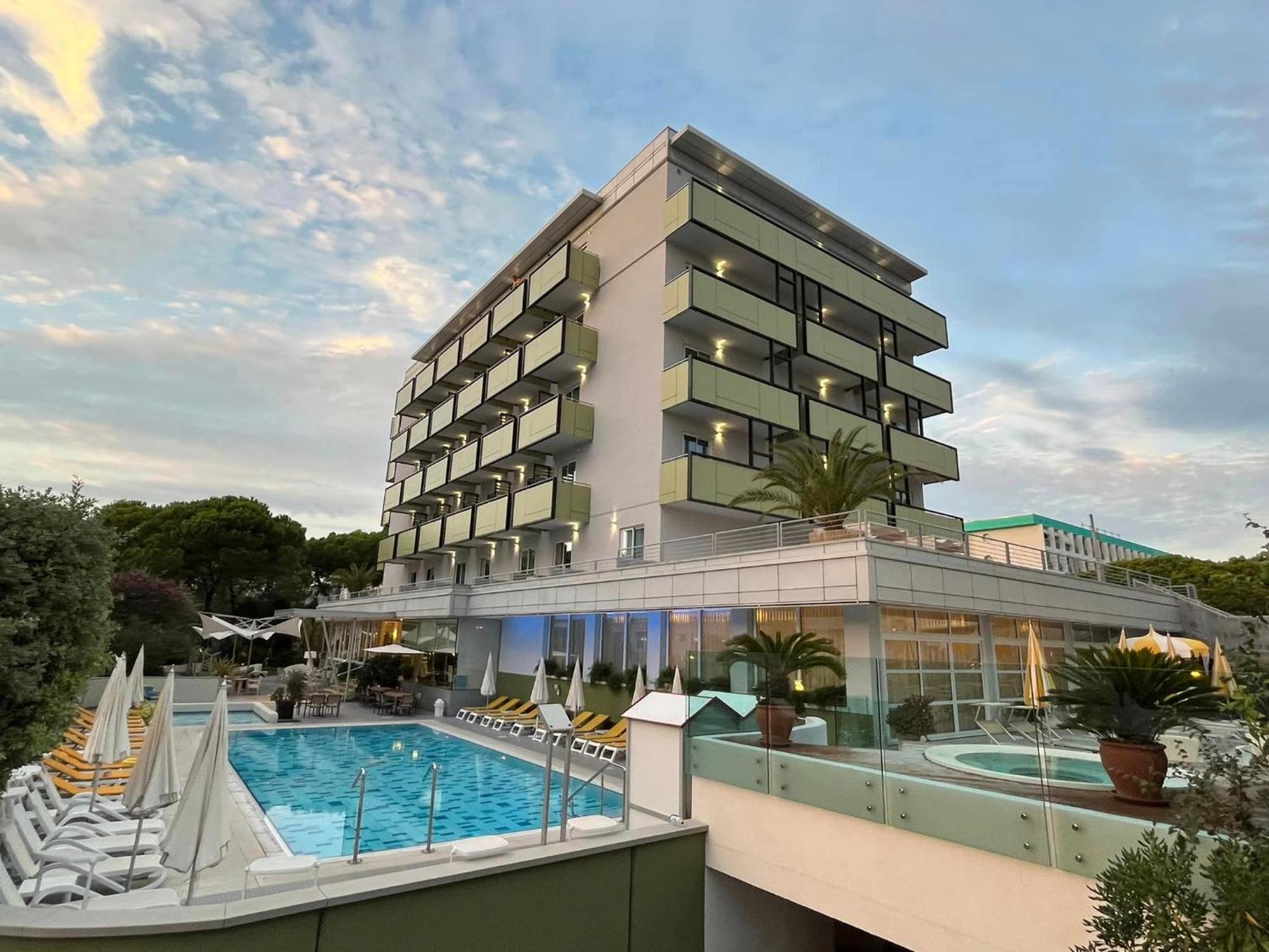 Hotel Eden Bibione Exterior foto